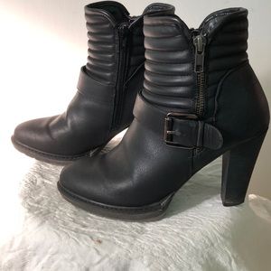 White Mountain Booties